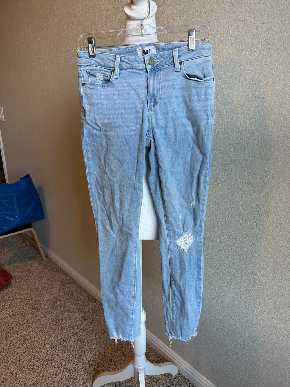 PAIGE Verdugo Ankle Light Distressed Denim Skinny Cropped Jean size 28